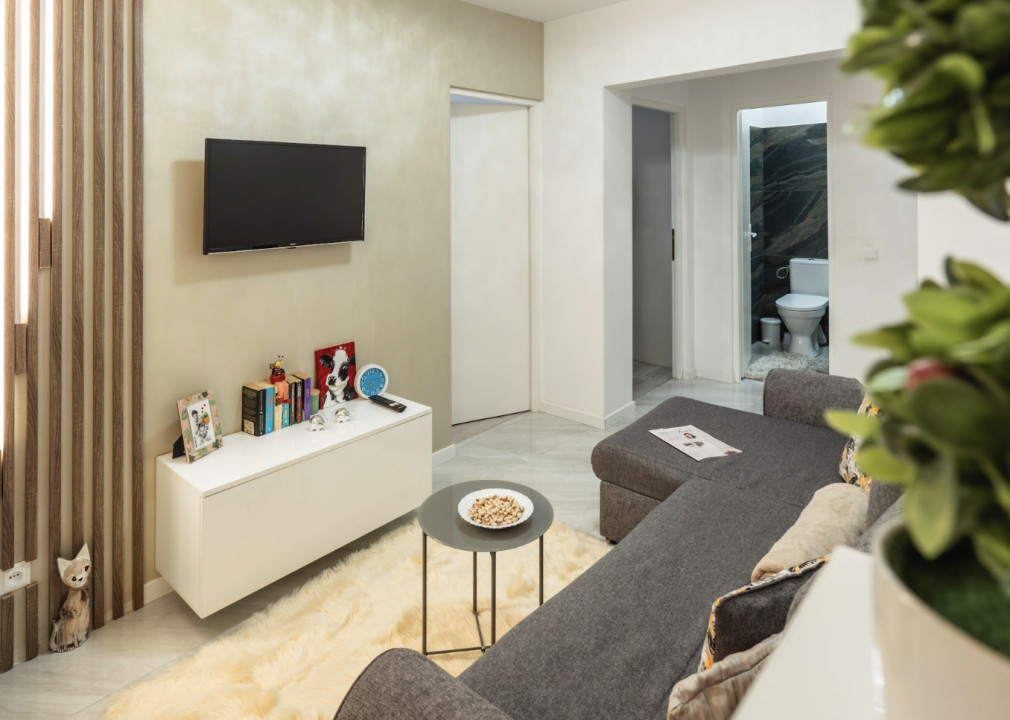 Apartament pt. Pretențioși, 3 Cam., Parter,  Luxos , Modern