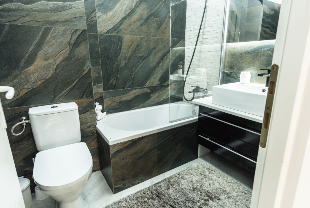 Apartament pt. Pretențioși, 3 Cam., Parter,  Luxos , Modern