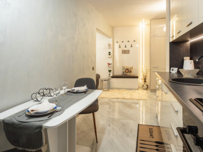 Apartament pt. Pretențioși, 3 Cam., Parter,  Luxos , Modern