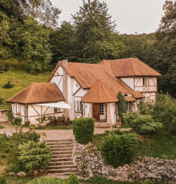 Proprietate unica, cu vedere spre cetatea Medievală Sighișoara ( sit UNESCO )