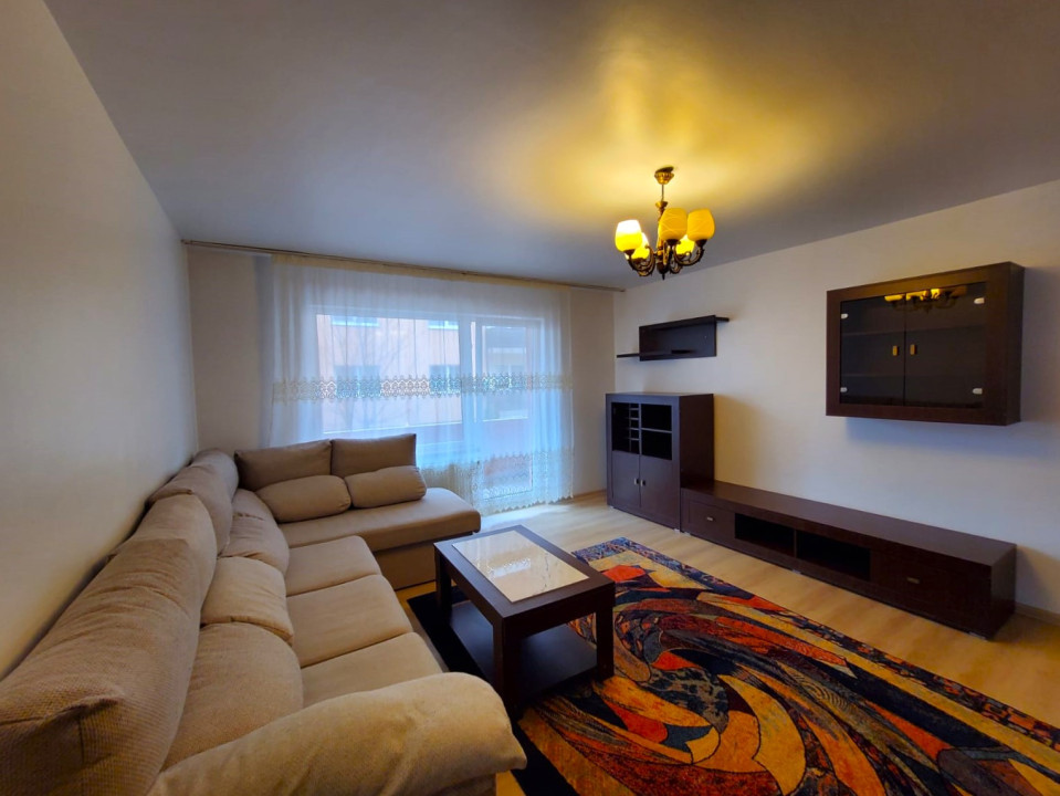 Apartament cu 2 camere și parcare inclusă – Str. Eroilor 94