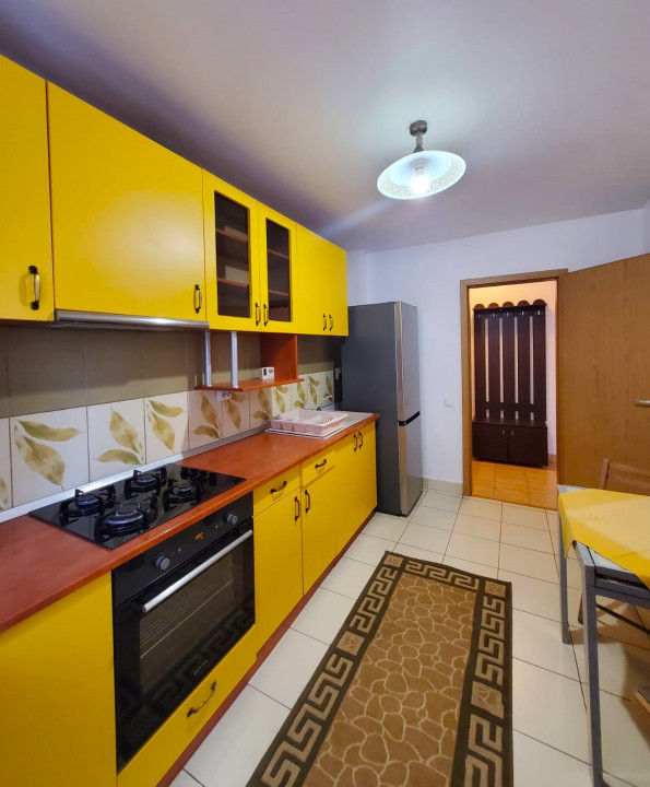 Apartament cu 2 camere și parcare inclusă – Str. Eroilor 94