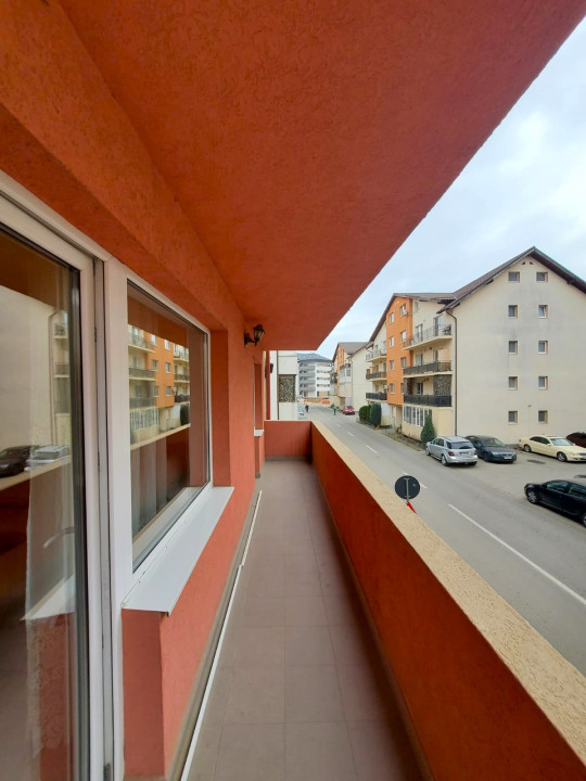 Apartament cu 2 camere și parcare inclusă – Str. Eroilor 94