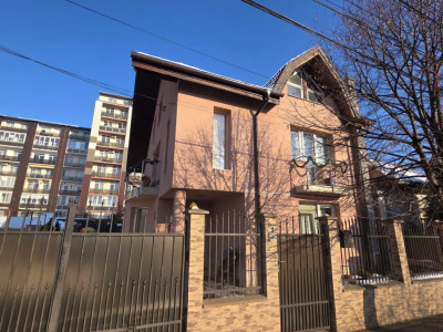 Casă Individuală str. Jan Hus – Firma sau Rezidențial