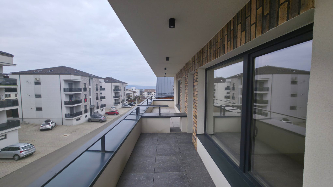 Spatiu Premium în Duplex pentru birou: 6 Camere, Infrastructură IT, Parcare