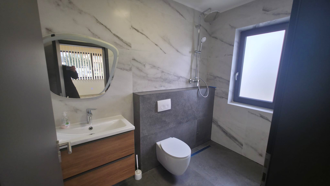 Spatiu Premium în Duplex pentru birou: 6 Camere, Infrastructură IT, Parcare