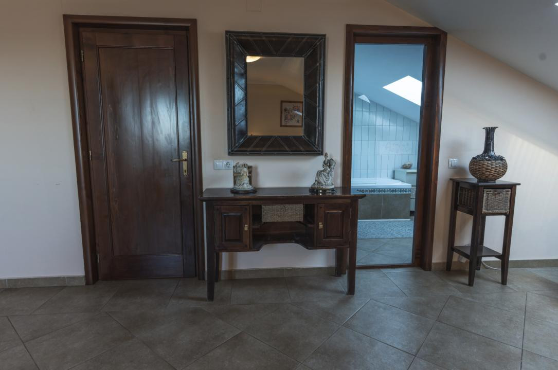 Penthouse în vilă boutique–confort și exclusivitate, Sangeorgiu de Mureș