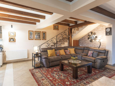 Penthouse în vilă boutique–confort și exclusivitate, Sangeorgiu de Mureș