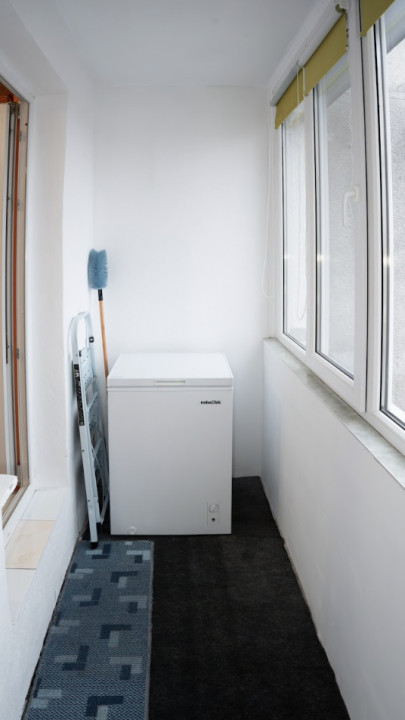 Apartament Luminos și Îngrijit cu 3 Camere + 2 Băi – Vedere Panoramică