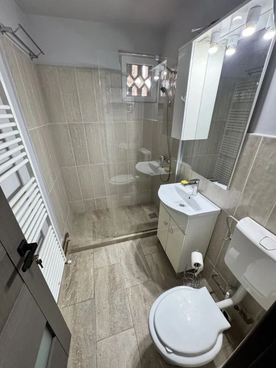 Apartament complet mobilat, in apropiere de spital si UMF!