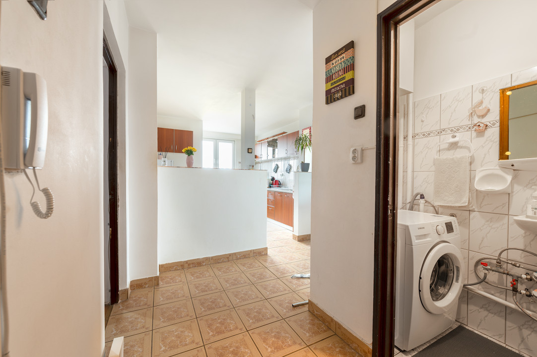 Apartament 3 camere decomandat, Aleea Firiza