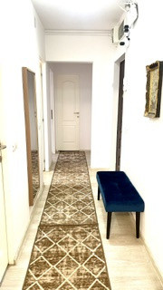Apartament 2 camere, cochet și luminos, în zona excelenta în Dambu 