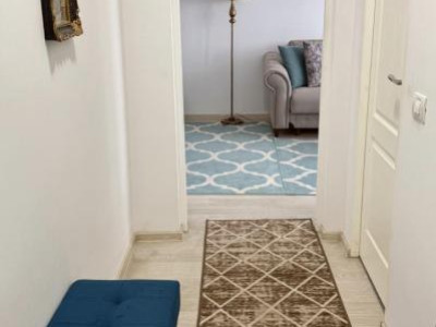 Apartament 2 camere, cochet și luminos, în zona excelenta în Dambu 